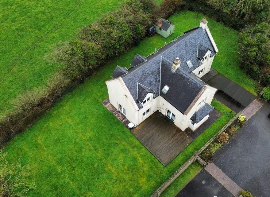 4 Meadowfields, Rylane, P32KT95