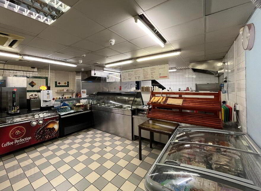 The Big Breakfast Roll And 2 Apartments Overhead, Blackpool, Blackpool, T23FY71