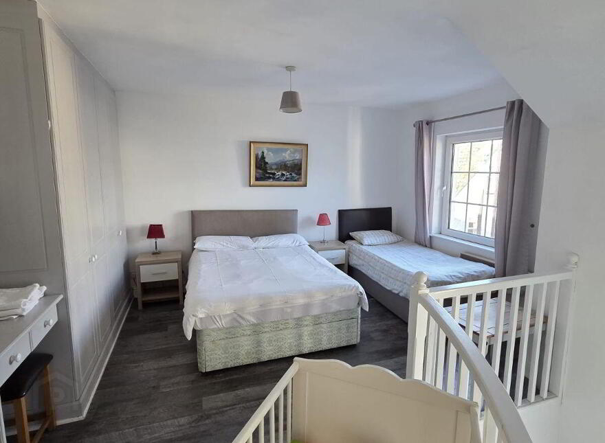 2 The Wharf, 1 Lower O'Connell Street, Kinsale, P17HK54