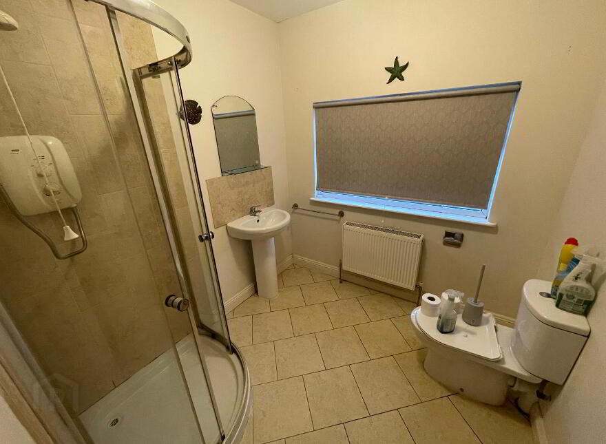 Noelle's, 21 Fairfield Avenue, Farranree, T23D582