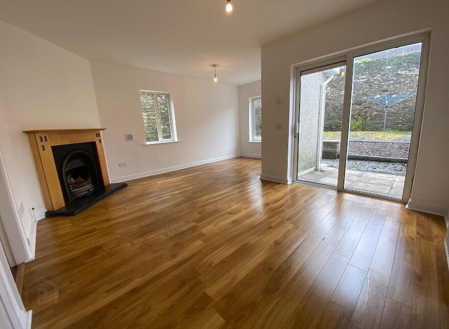1 Chatsworth, Donnybrook Hill, Douglas, T12W6TW