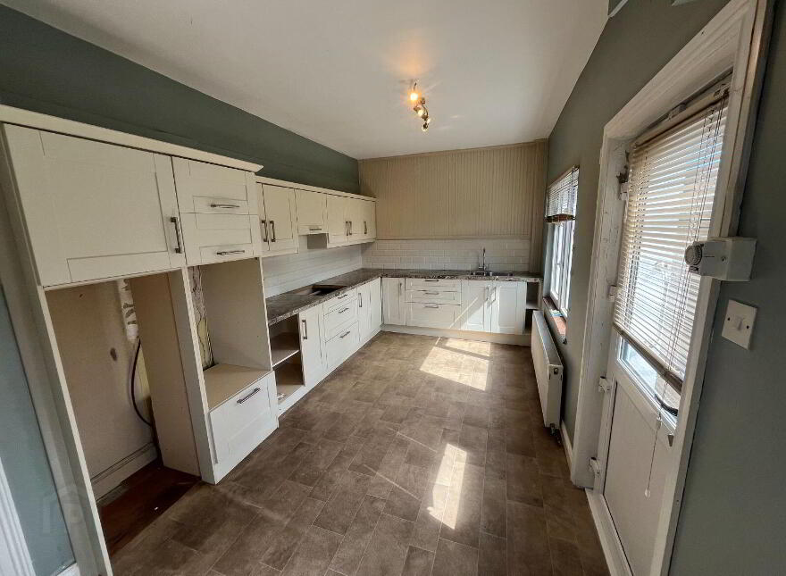 Fatima, Bishopstown Road, Wilton, T12Y9NT