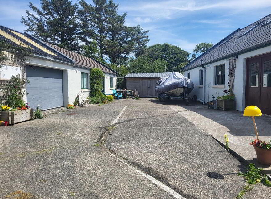 Mullagh, Mullagh, F28E308