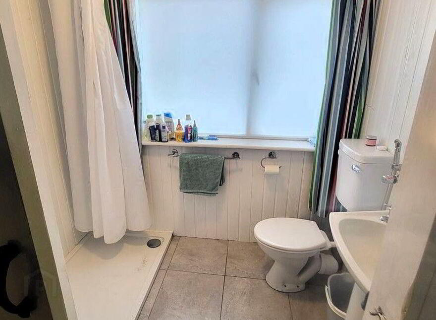 Mullagh, Mullagh, F28E308