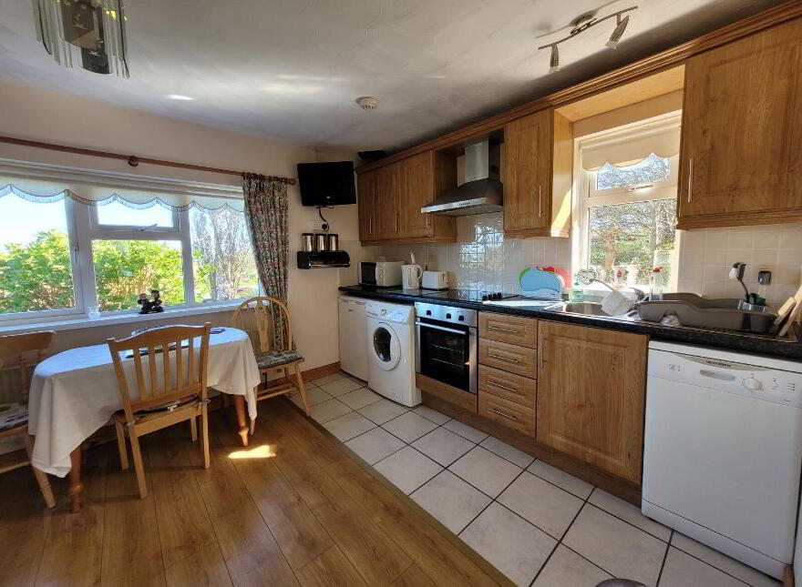 Sea Breeze, Kilsallagh Lower, Kilsallagh, F28AK28