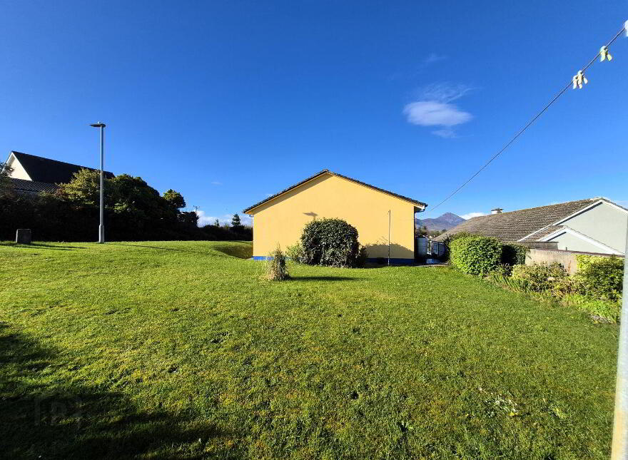 Avila, 21 Kings Hill, Westport, F28K160