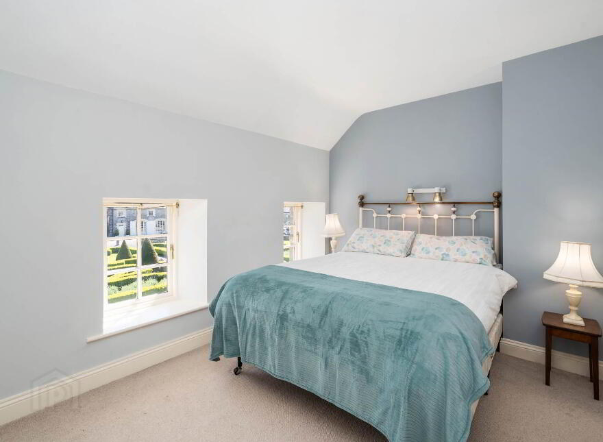 2 The Main Courtyard, Headfort Demesne, Kells, A82Y7W6