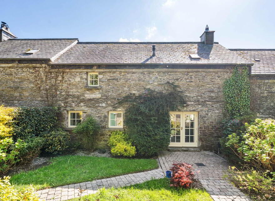 2 The Main Courtyard, Headfort Demesne, Kells, A82Y7W6
