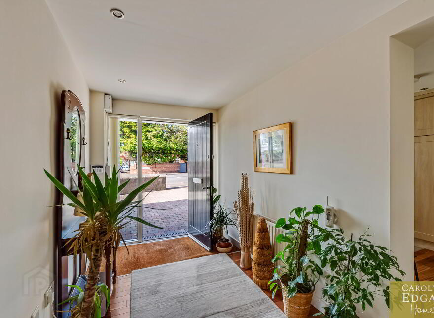 2 Massey Avenue, Belfast, BT4 2JS