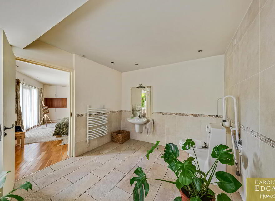 2 Massey Avenue, Belfast, BT4 2JS