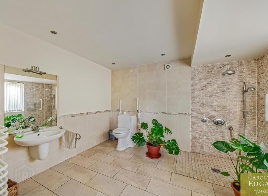 2 Massey Avenue, Belfast, BT4 2JS