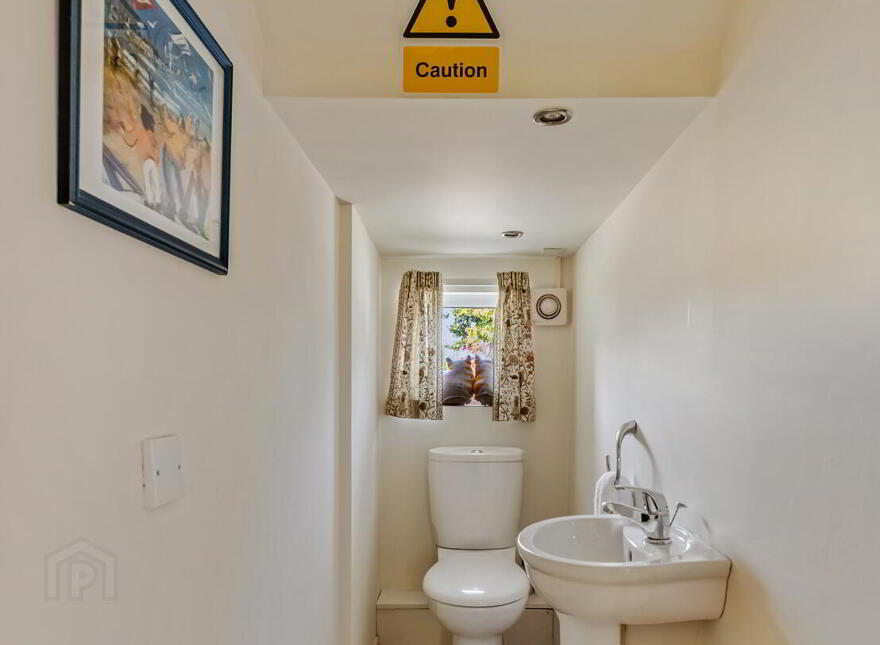 2 Massey Avenue, Belfast, BT4 2JS