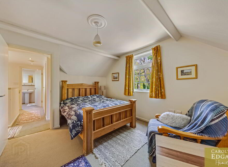 2 Massey Avenue, Belfast, BT4 2JS