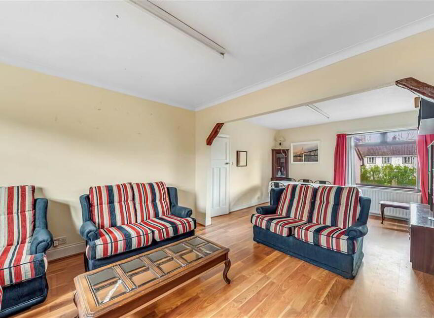 62 Finaghy Road South, Belfast, BT10 0DE