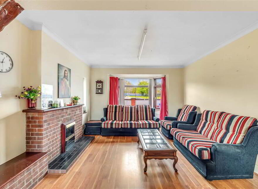 62 Finaghy Road South, Belfast, BT10 0DE