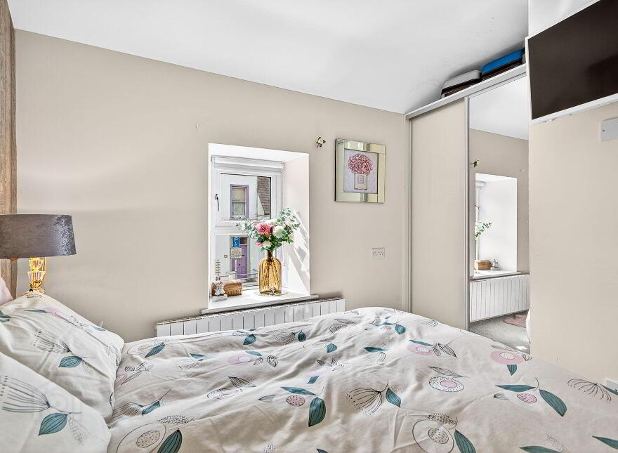 42 Wolfe Tone Street, Sligo Town, F91AK5R