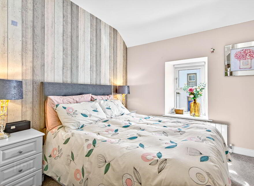 42 Wolfe Tone Street, Sligo Town, F91AK5R