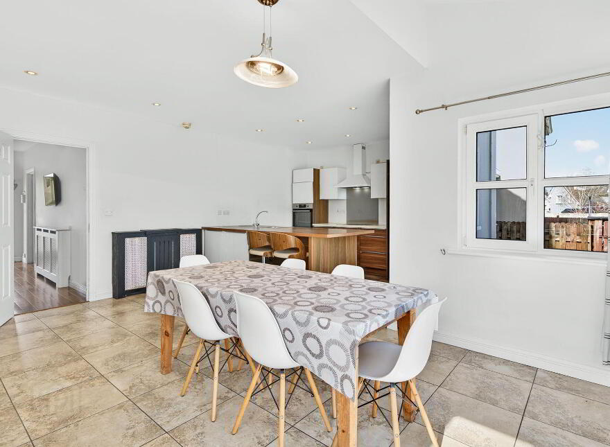 48 The Acres, Dromahair, F91X5W6