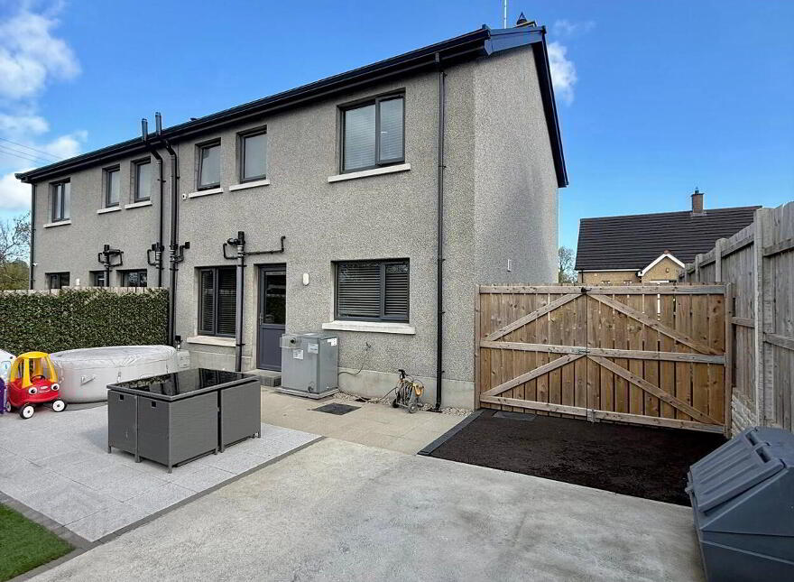 10 Riverdale, Mosside, Ballymoney, BT53 8AJ