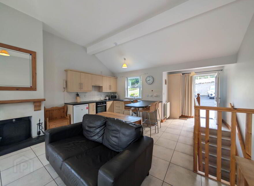 16 Spring Hill, Glenarm, Ballymena, BT44 0AW