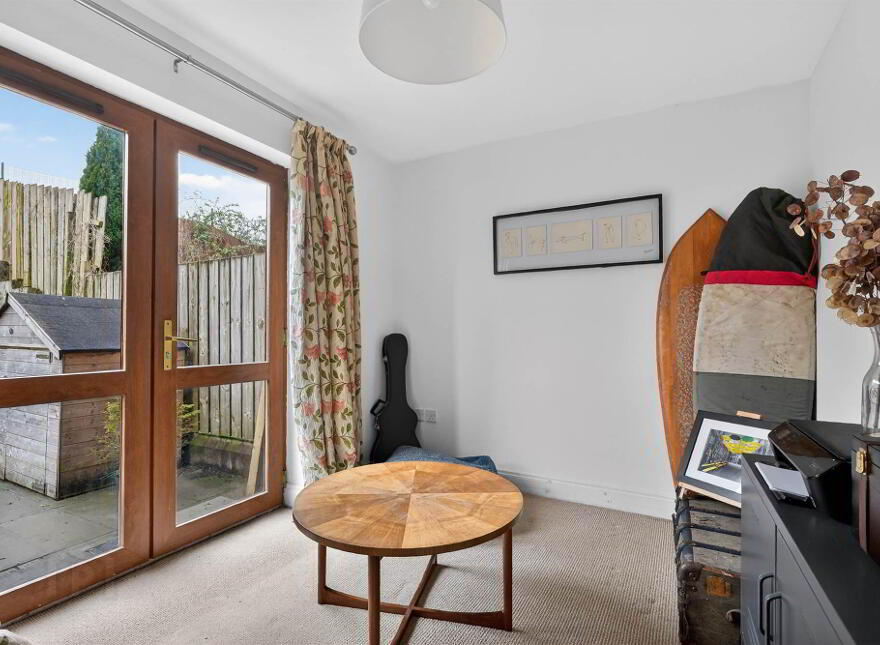 16 Annadale Square, Belfast, BT7 3LT
