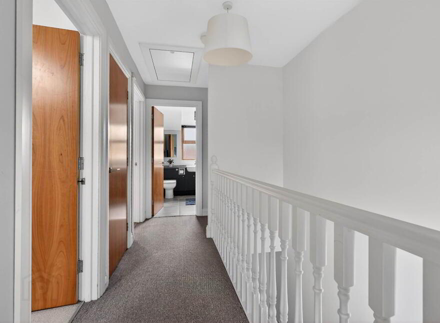 16 Annadale Square, Belfast, BT7 3LT