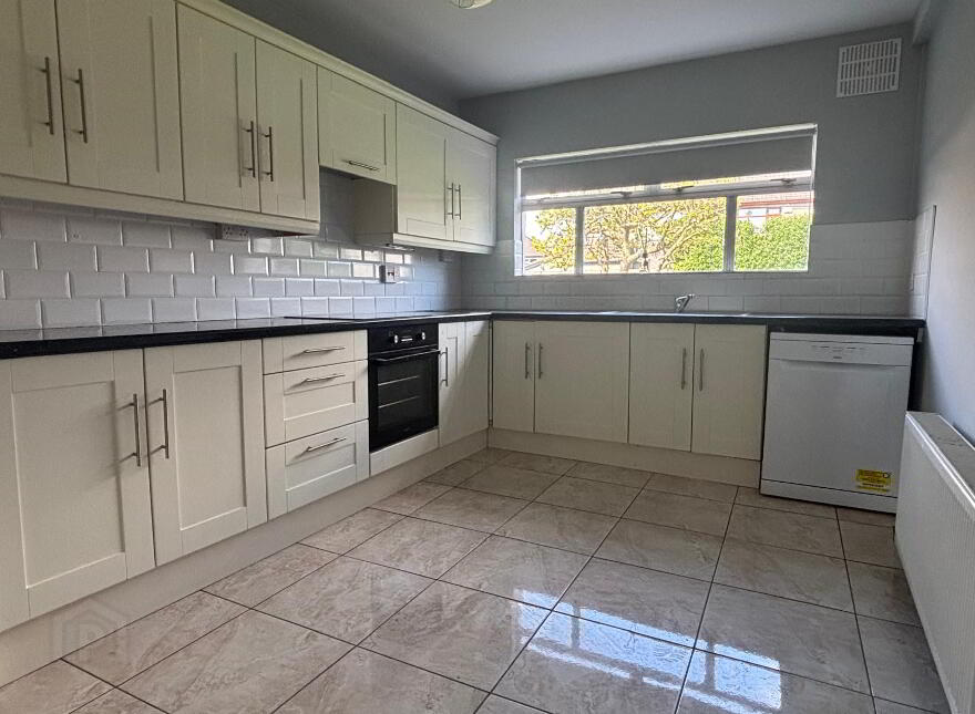 9 Ardmanning Lawn, The Lough, Cork, T12F6C7