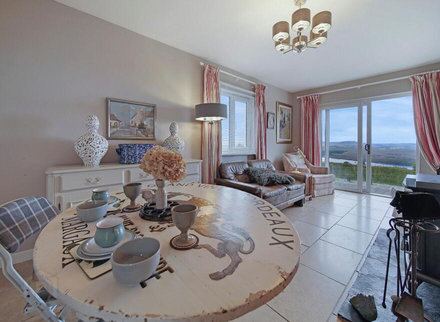 Lough Salt Road, Toragh, Carrigart, F92E1W7