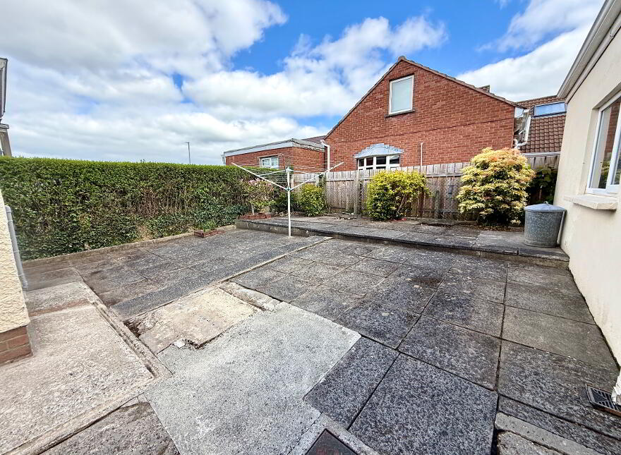 4 Daisyhill Park, Derry, BT48 8EZ