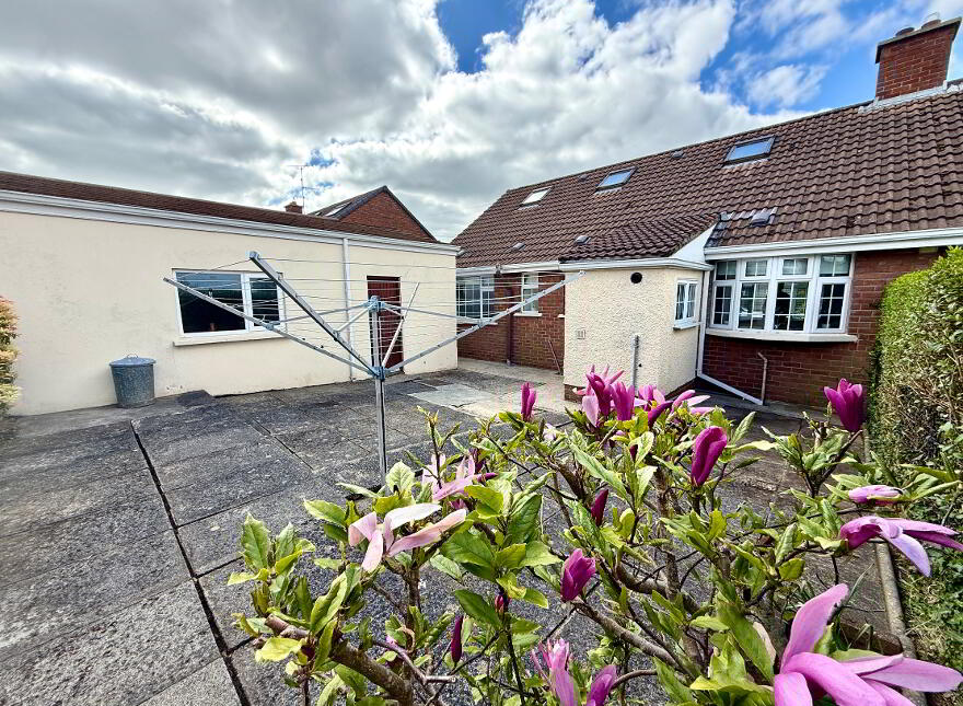 4 Daisyhill Park, Derry, BT48 8EZ