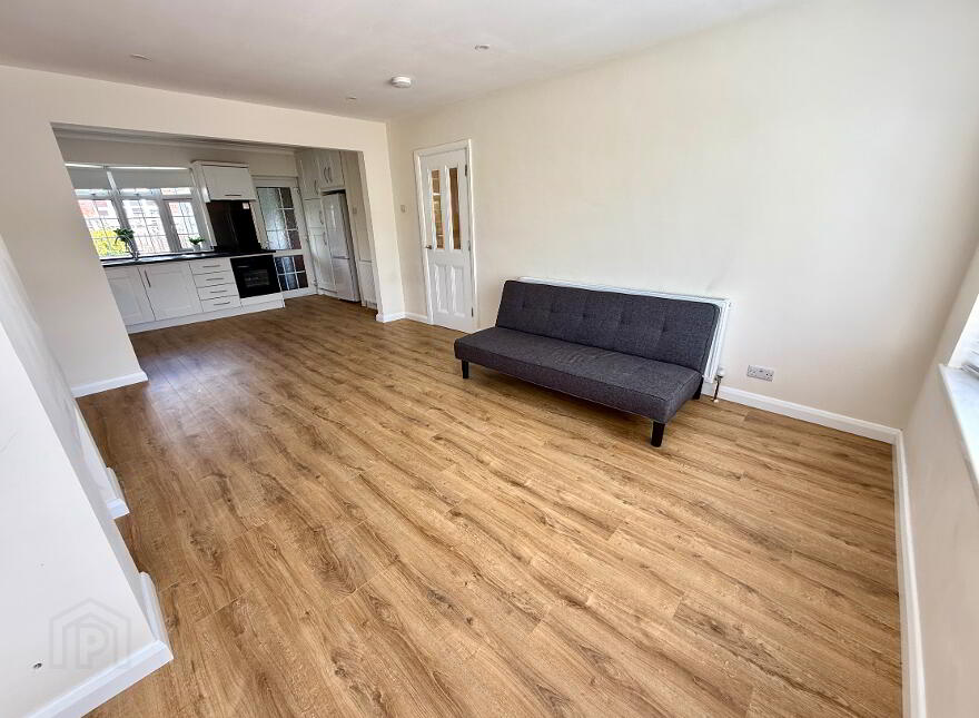 4 Daisyhill Park, Derry, BT48 8EZ