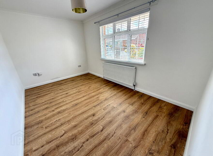 4 Daisyhill Park, Derry, BT48 8EZ
