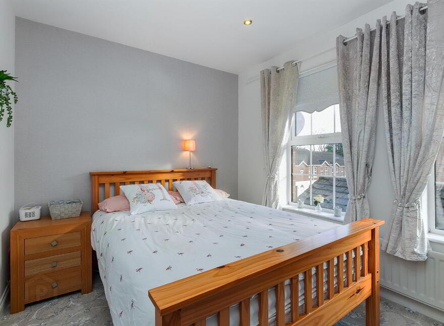 8 Firmount, Belfast, BT15 4HZ