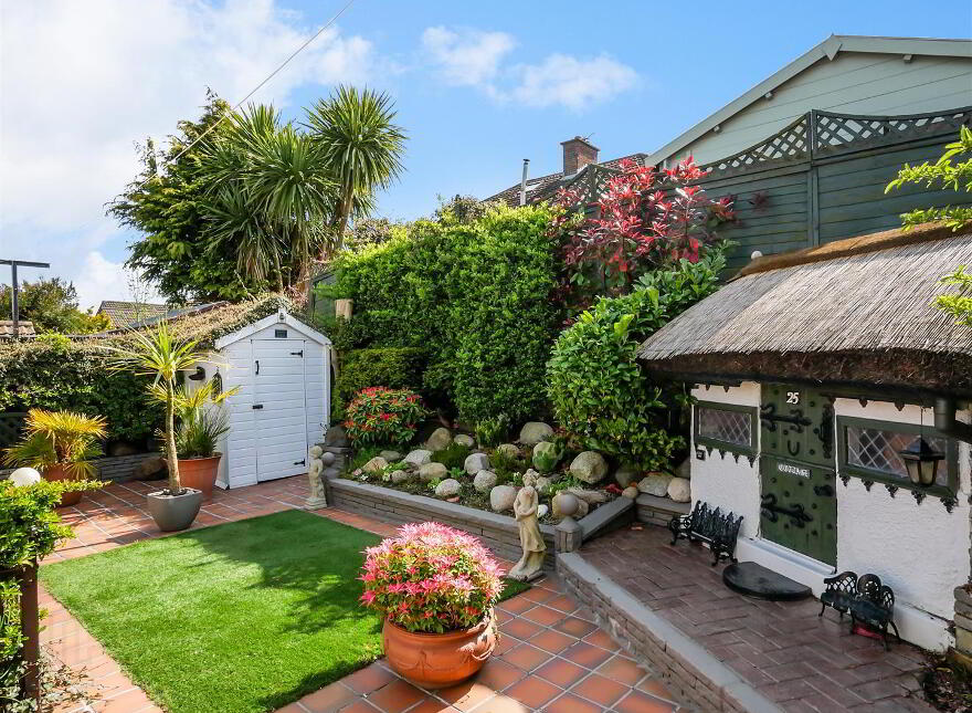 25 Coolpark Avenue, Newton Park Four Winds, Belfast, BT8 6NF