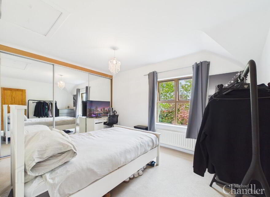 4 Grand Jury Court, Saintfield, BT24 7LD