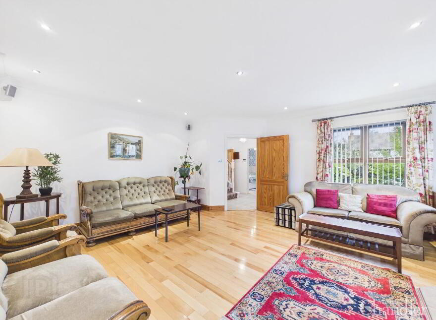 4 Grand Jury Court, Saintfield, BT24 7LD
