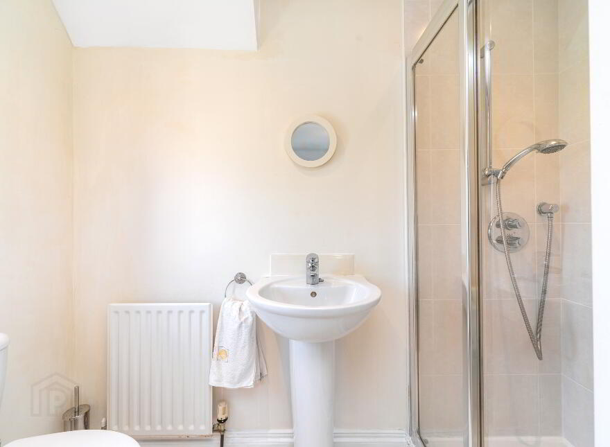 Tethers End, 28 Governors Gate Crescent, Royal Hillsborough, BT26 6FG
