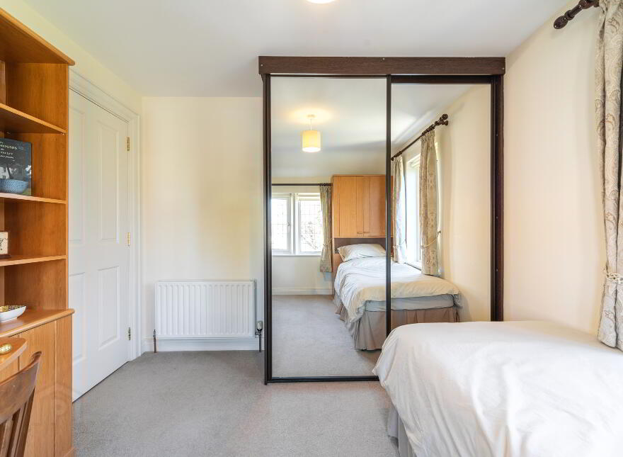 Tethers End, 28 Governors Gate Crescent, Royal Hillsborough, BT26 6FG