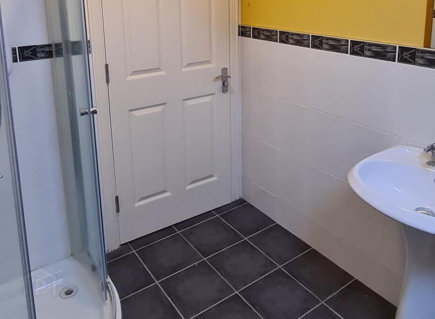 28 O'Carolan's Court, Kilronan, Ballyfarnon, Boyle, F52XK31