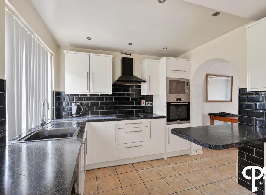 26 Rockview Street, Belfast, BT12 6JQ