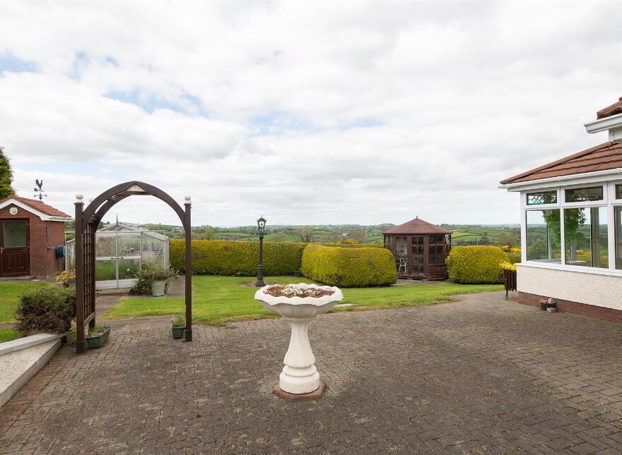 Lime Grove, 4 Magherahamlet Road, Ballynahinch, BT24 8QG