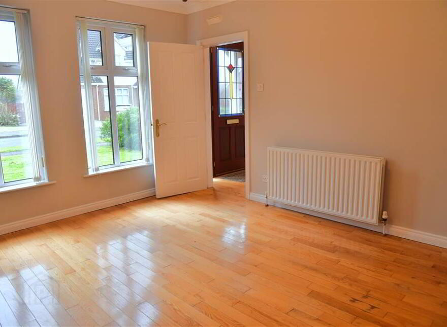 28 Tullymore Dale, Broughshane, Ballymena, BT43 7DD