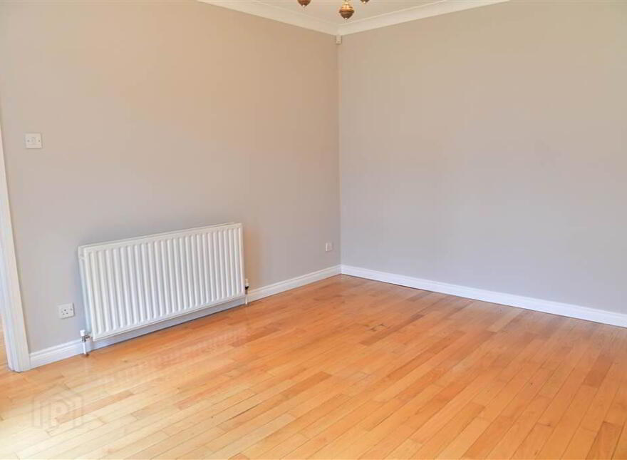 28 Tullymore Dale, Broughshane, Ballymena, BT43 7DD