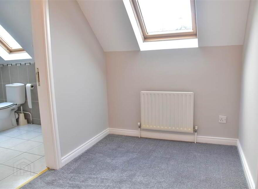 28 Tullymore Dale, Broughshane, Ballymena, BT43 7DD