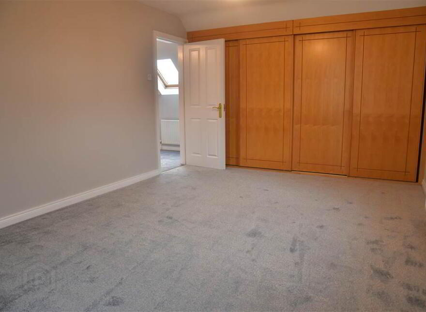 28 Tullymore Dale, Broughshane, Ballymena, BT43 7DD