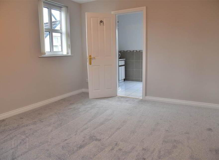 28 Tullymore Dale, Broughshane, Ballymena, BT43 7DD