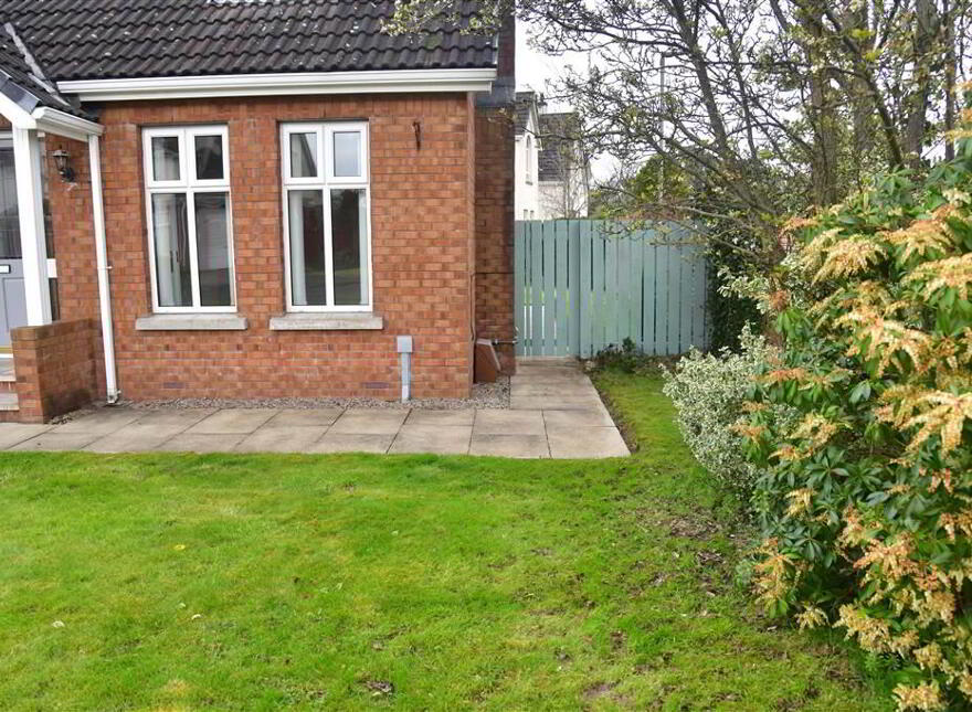 28 Tullymore Dale, Broughshane, Ballymena, BT43 7DD