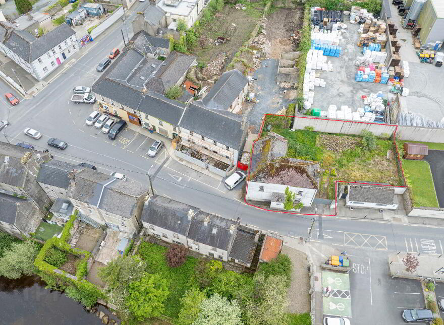 Ivy House, The Square, Newport, V94P7W1