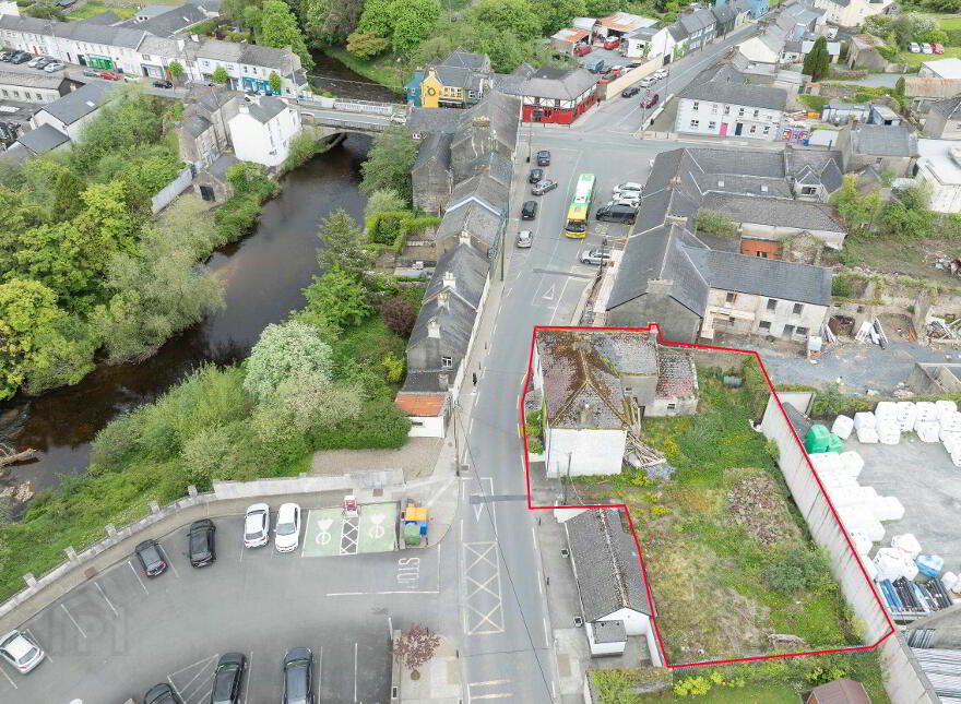 Ivy House, The Square, Newport, V94P7W1