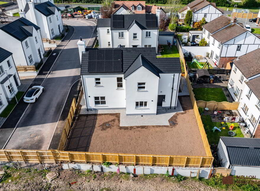 5 Dergmoney Manor, Omagh, BT78 1FF